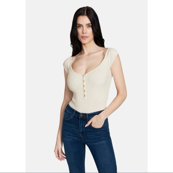 Alloy Apparel black‎ ribbed cap sleeve bodysuit with gold snap up bust. Size L - Picture 5 of 13